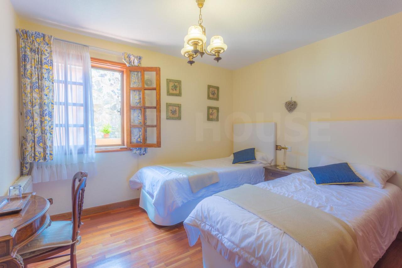 Fantastic Rural House With Pool And Terrace Villa Santa Brigida  Bagian luar foto